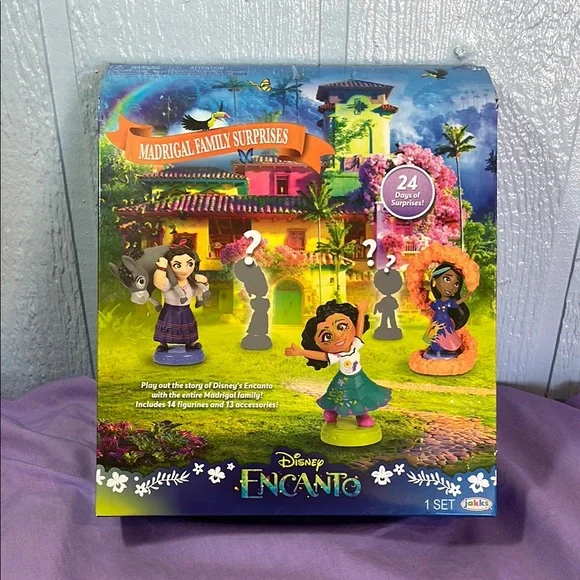 Disney Encanto Advent Calendar - Picture 1 of 10